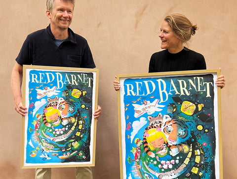 Jakob Martin Strid og Red Barnet lancerer plakat til fordel for børn i nød